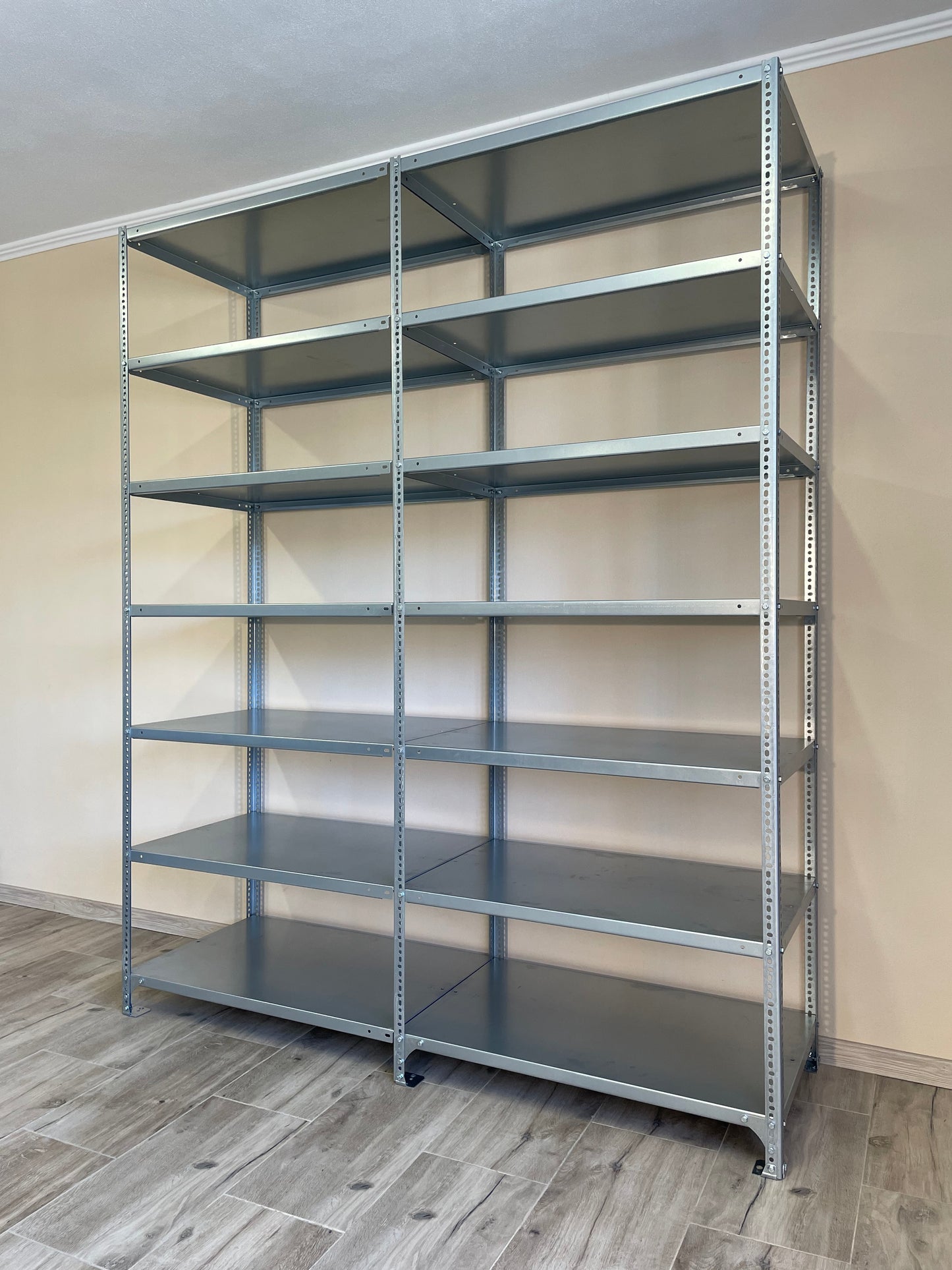 Dexion® polcrendszer 2440x610x2000mm, 7 polcos, normál teherbírás